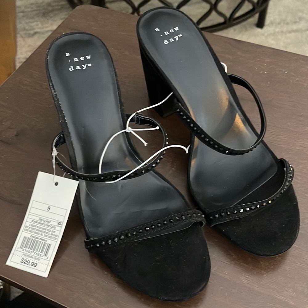 New black heels